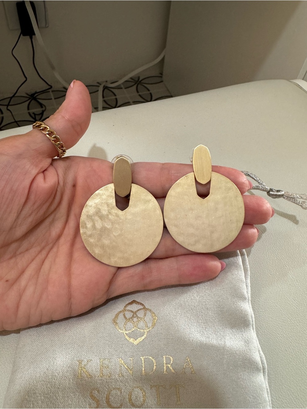 Kendra Scott Gold Hammered Circle Drop Earrings